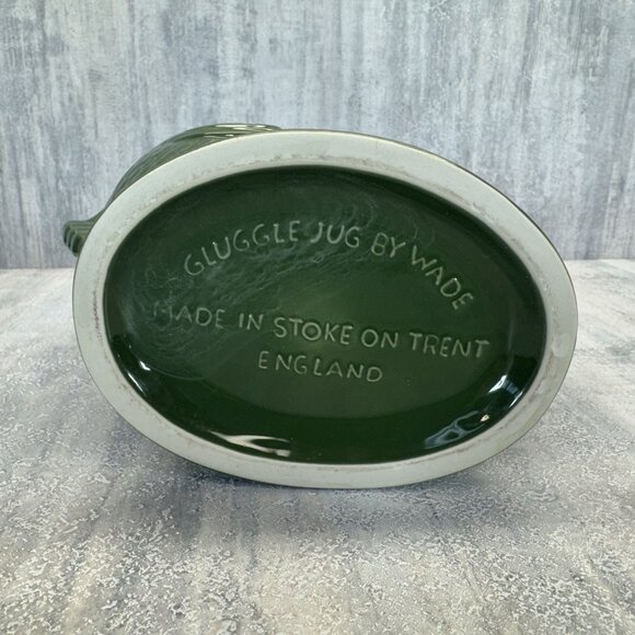 GLUGGLE JUG  By Wade Ceramics 11.5" tall Lovely Rich Green Very Good Condition - Picture 9 of 10